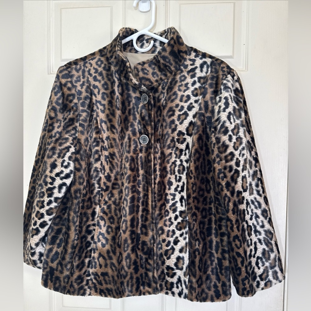 Chico's Women's Animal Print Jacket Size 2 Excellent Condition